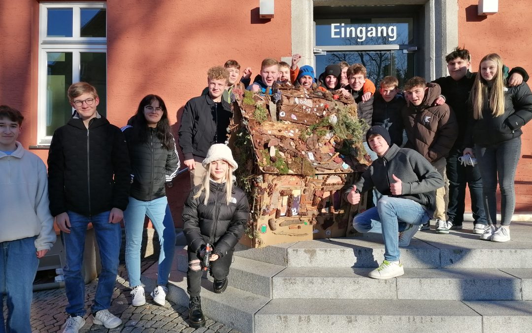 Wanderndes Hexenhäuschen im Zwieseler Stadtgebiet