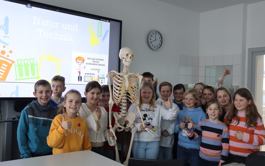 Tag der offenen Tür trotzt dem Regenwetter